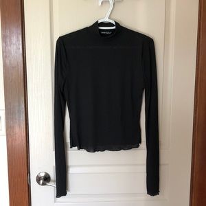Crew neck long sleeve